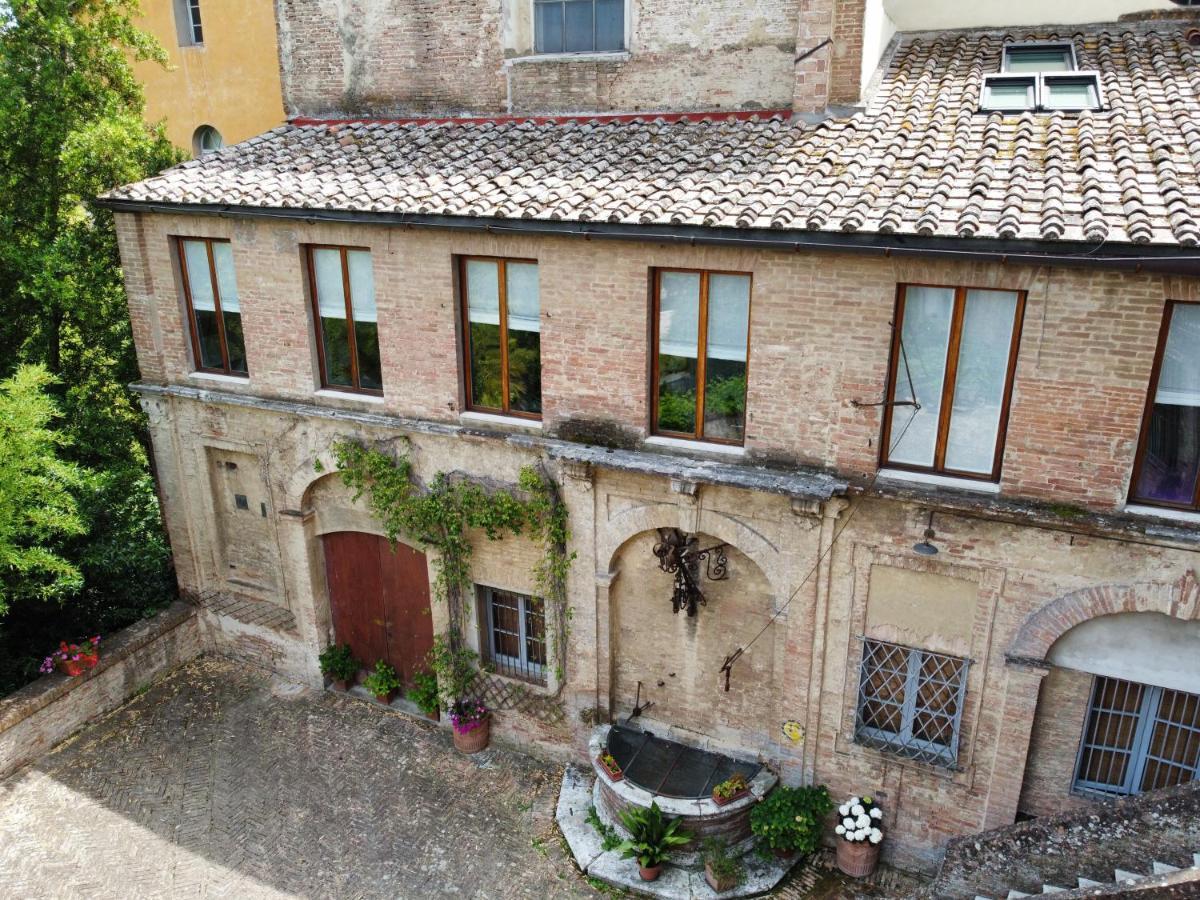 B&B Palazzo Bruchi Сиена Экстерьер фото